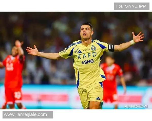 卡布料带领法国足球崛起 探秘这位传奇球星的成长与辉煌历程 卡布料带领法国足球崛起 探秘这位传奇球星的成长与辉煌历程